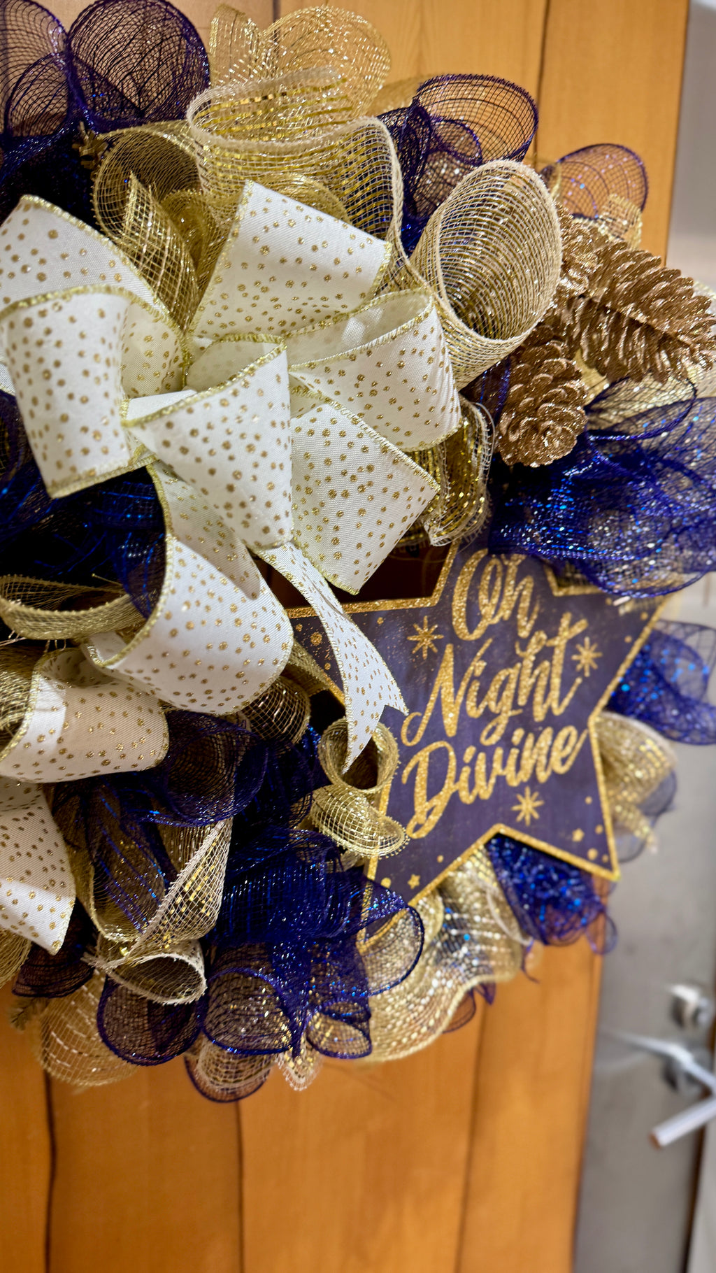 "Oh Night Divine" Wreath image 1