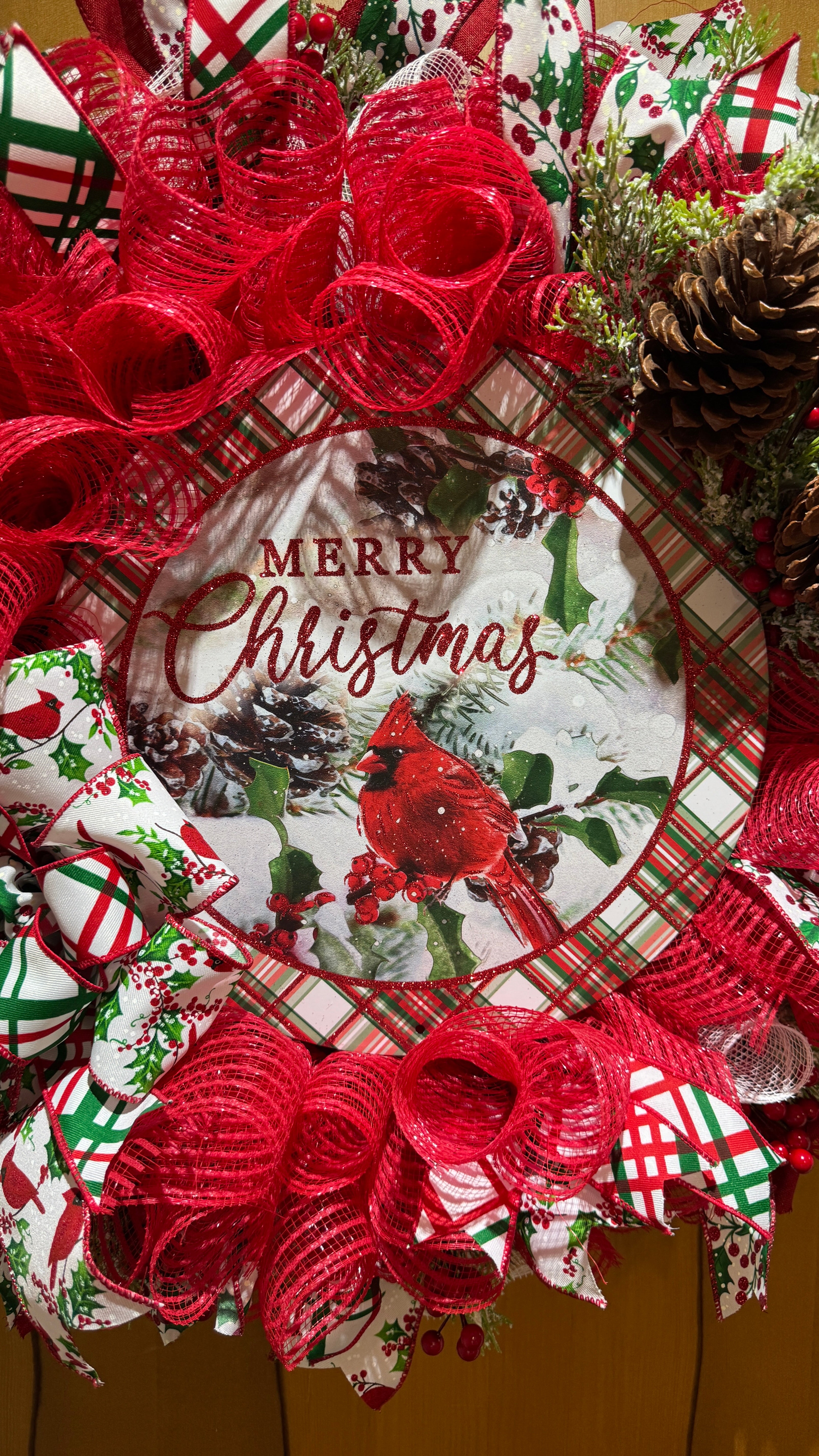 Merry Christmas Cardinal Wreath image 1