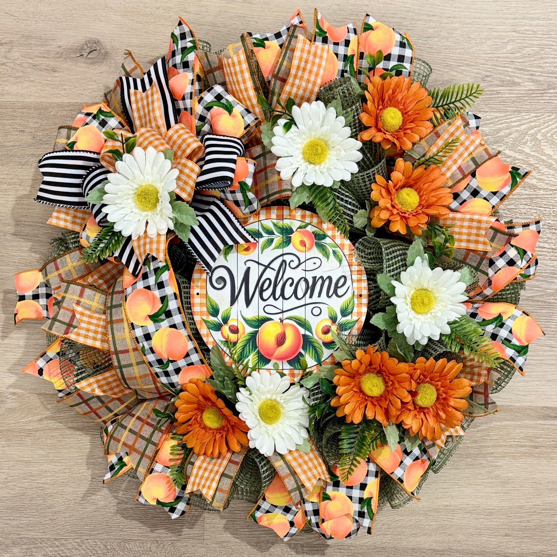 Peaches Welcome Wreath image 0