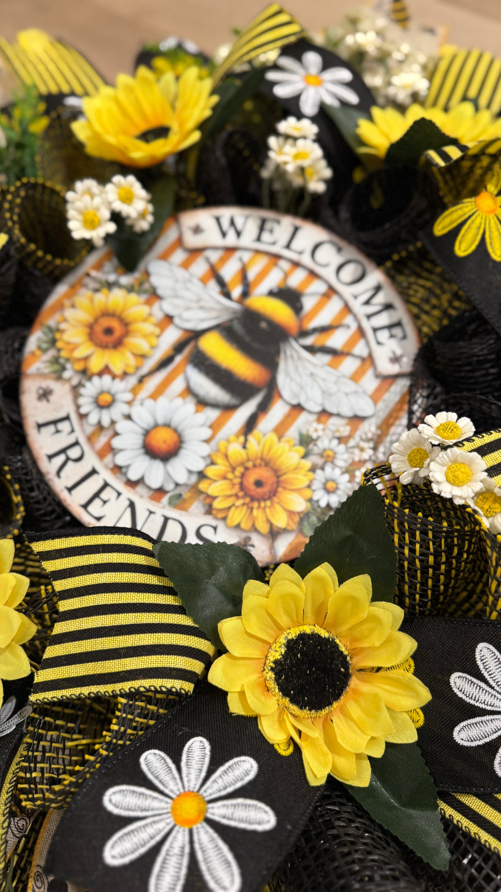 Bee Welcome Friends Wreath image 2