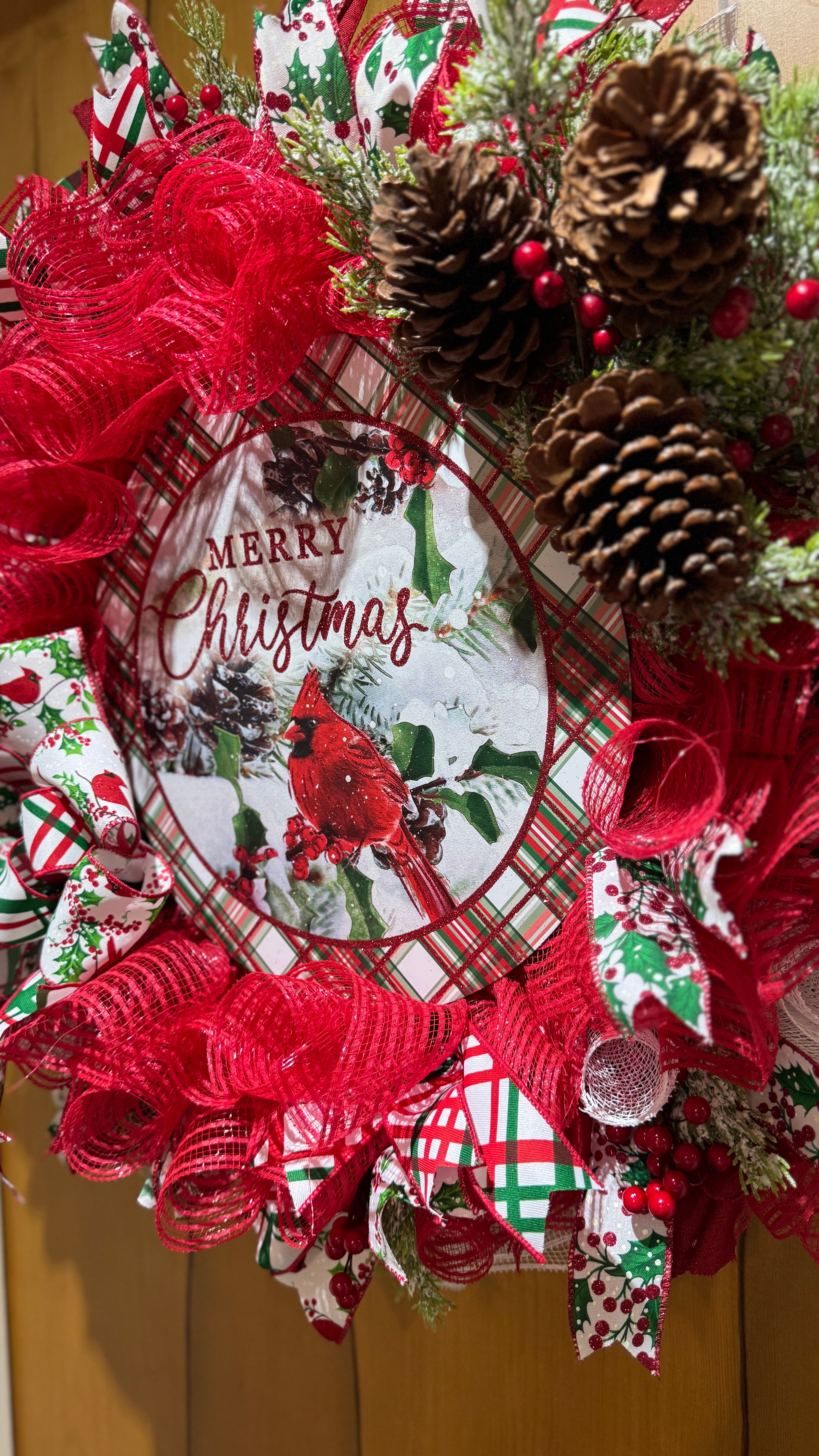 Merry Christmas Cardinal Wreath image 3