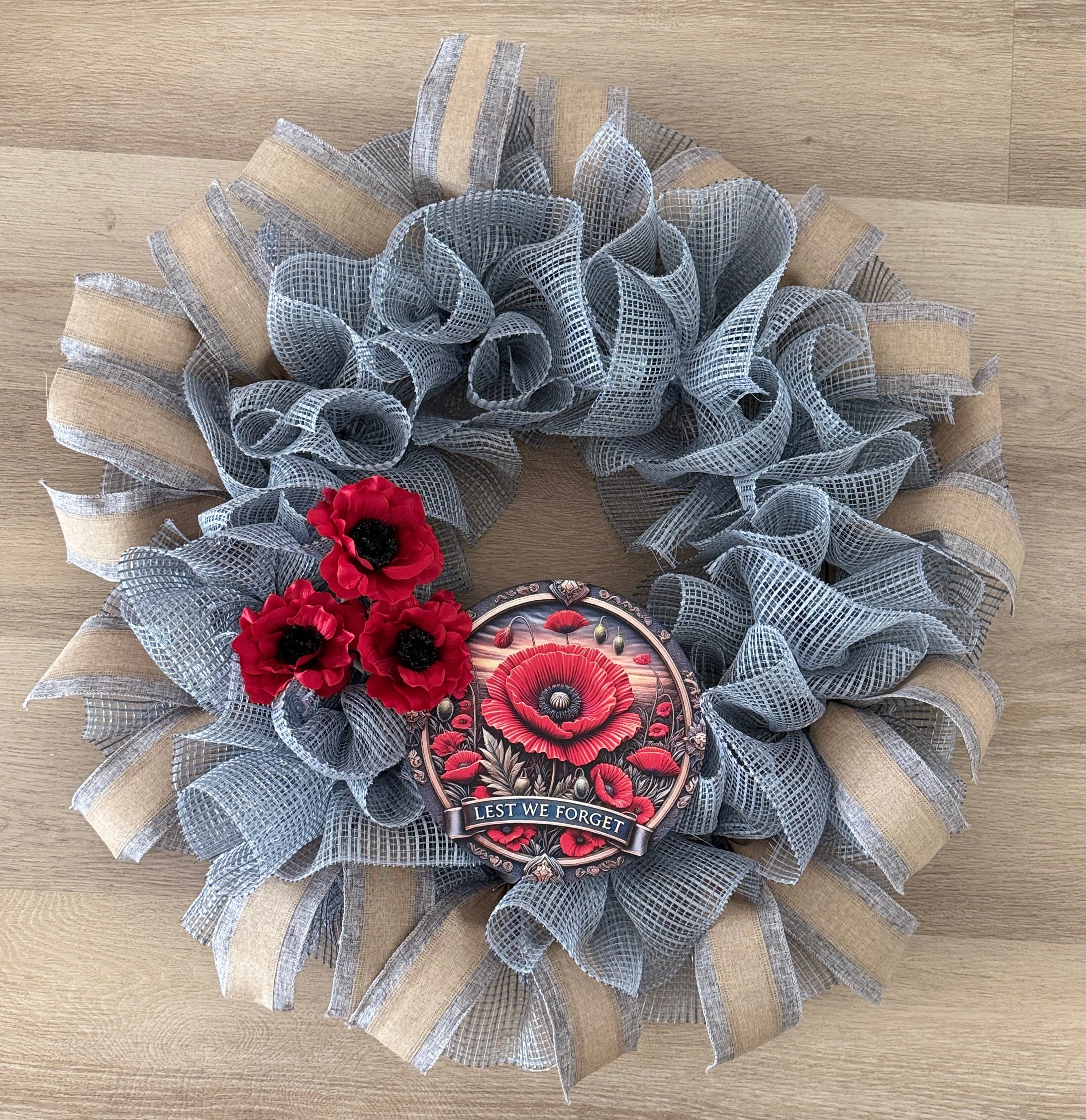 Anzac Day "Lest We Forget" Grey Wreath image 3