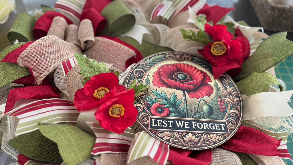 Anzac Day "Lest We Forget" Red & Green Wreath image 2