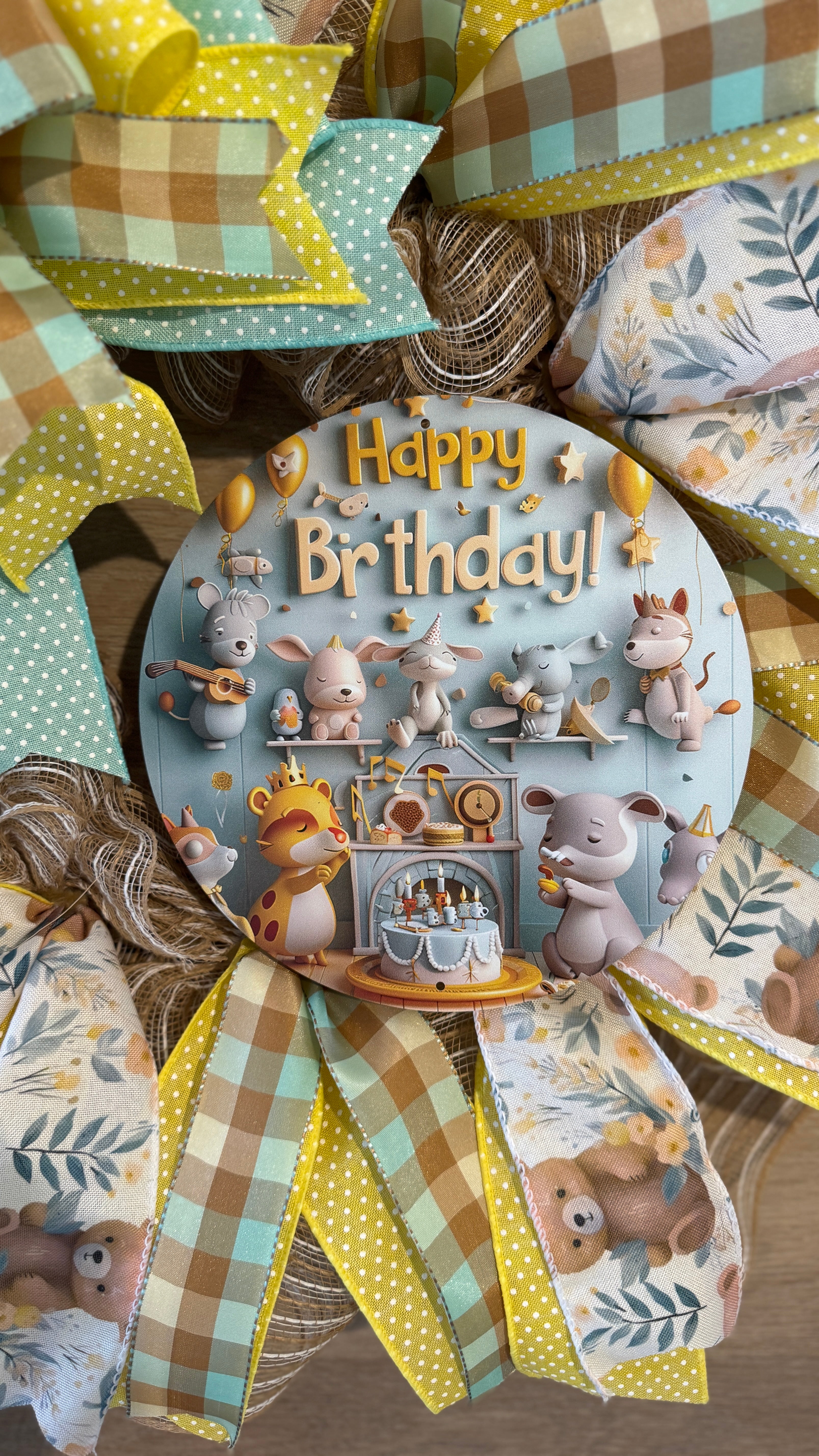 Baby Animals Happy Birthday Wreath image 1