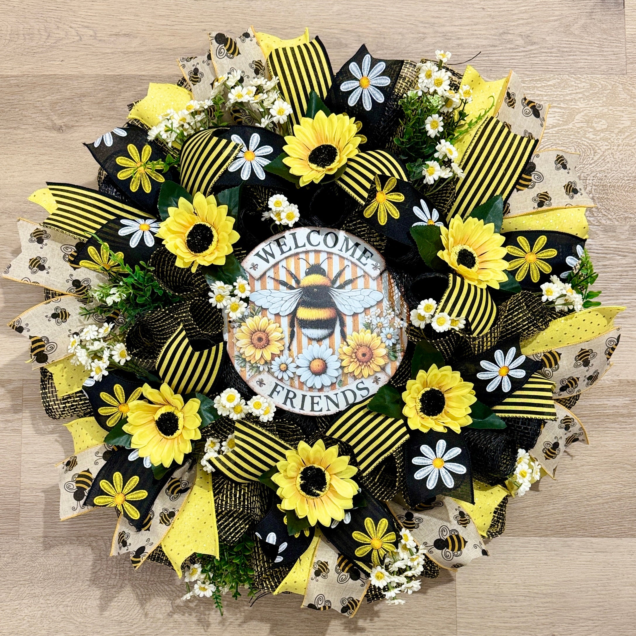Bee Welcome Friends Wreath image 0