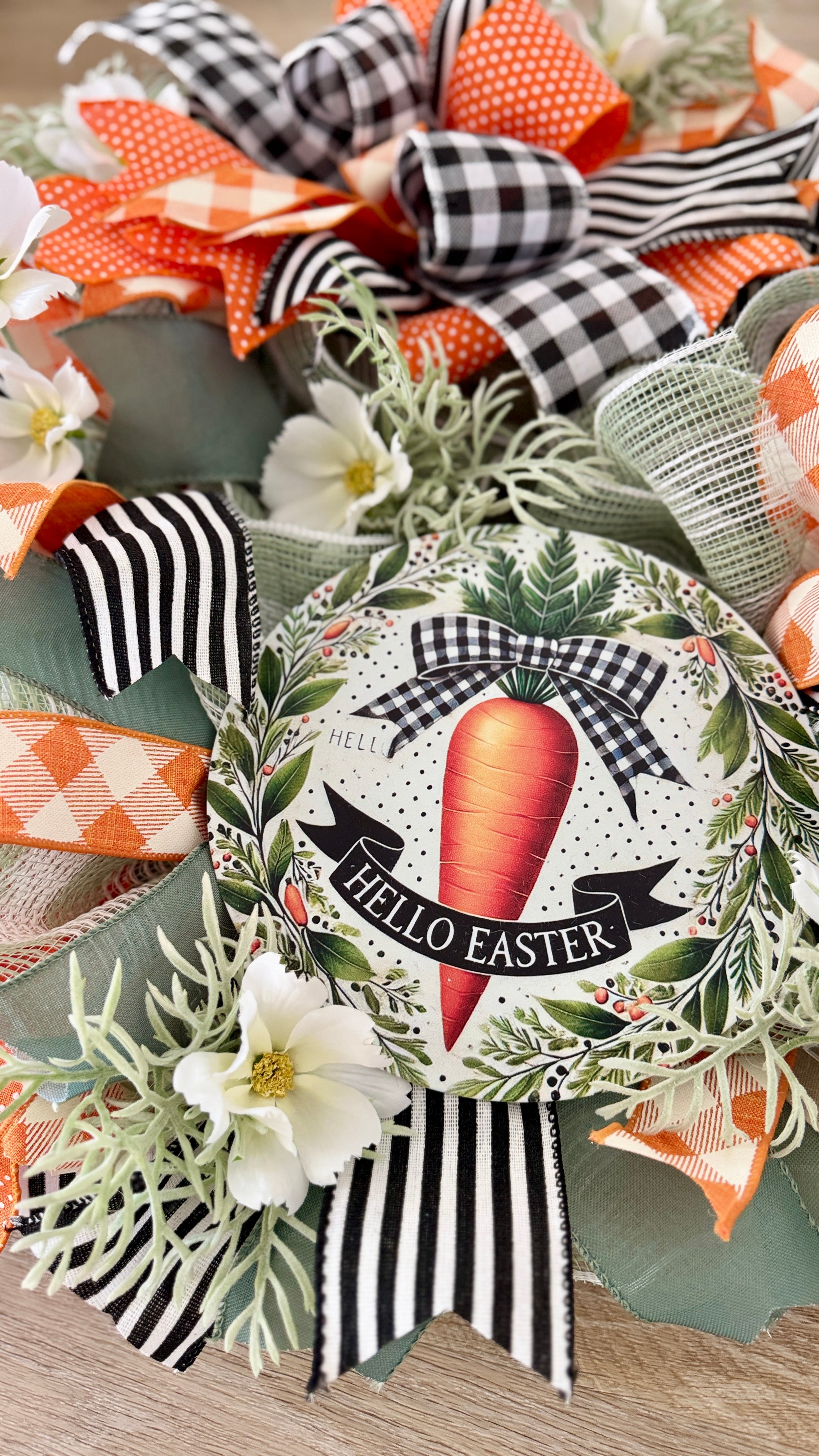 Hello Easter Wreath image 1